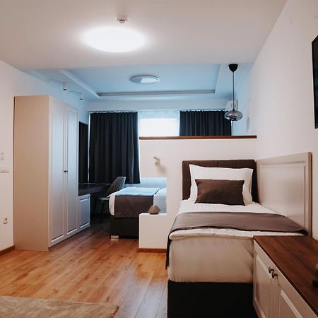 Boutique Hotel Nea Brčko Buitenkant foto